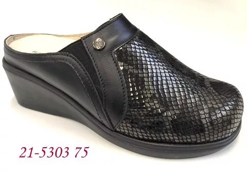 KomfortStyle bőr női klumpa széles lábfejre 35-42