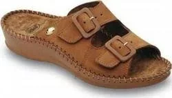 0Ft szállítás!    Scholl Weekend masszírozó bőr gyógypapucs barna 35-42